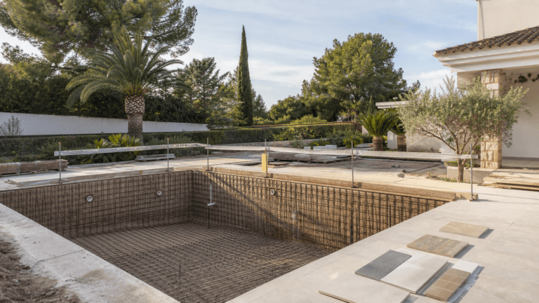 precio piscina de obra Valencia