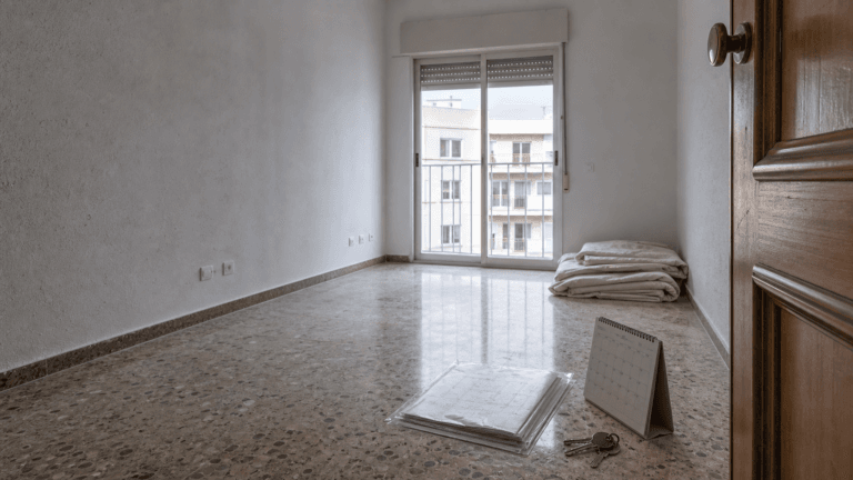 Silencio administrativo y caducidad de la licencia de obra: cuánto dura el permiso y cuándo arrancar
