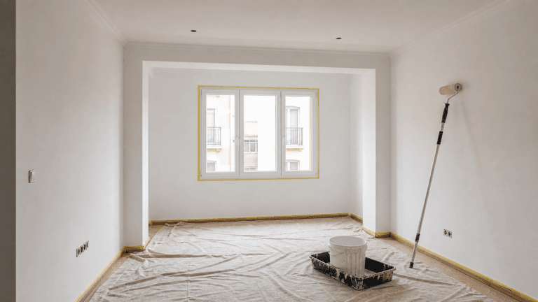 Cuanto cuesta pintar un piso entero: precio por m2, por habitaciones y que incluye un trabajo bien hecho