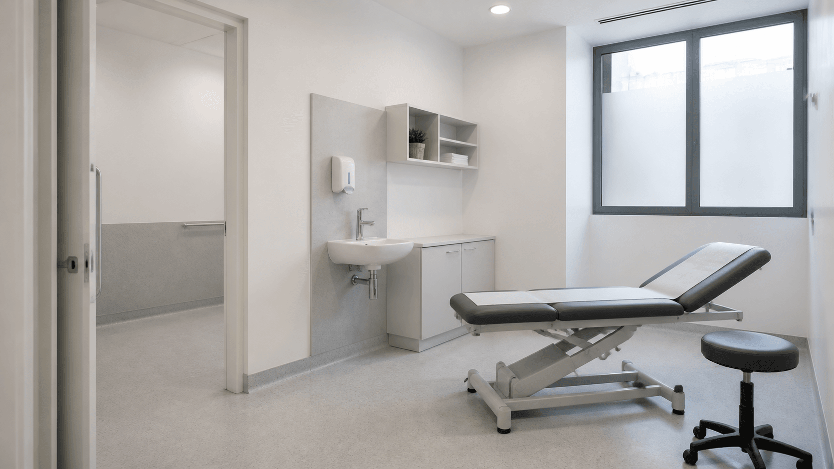 Reformar un local para clínica o consulta en Valencia: requisitos sanitarios y coste de la obra